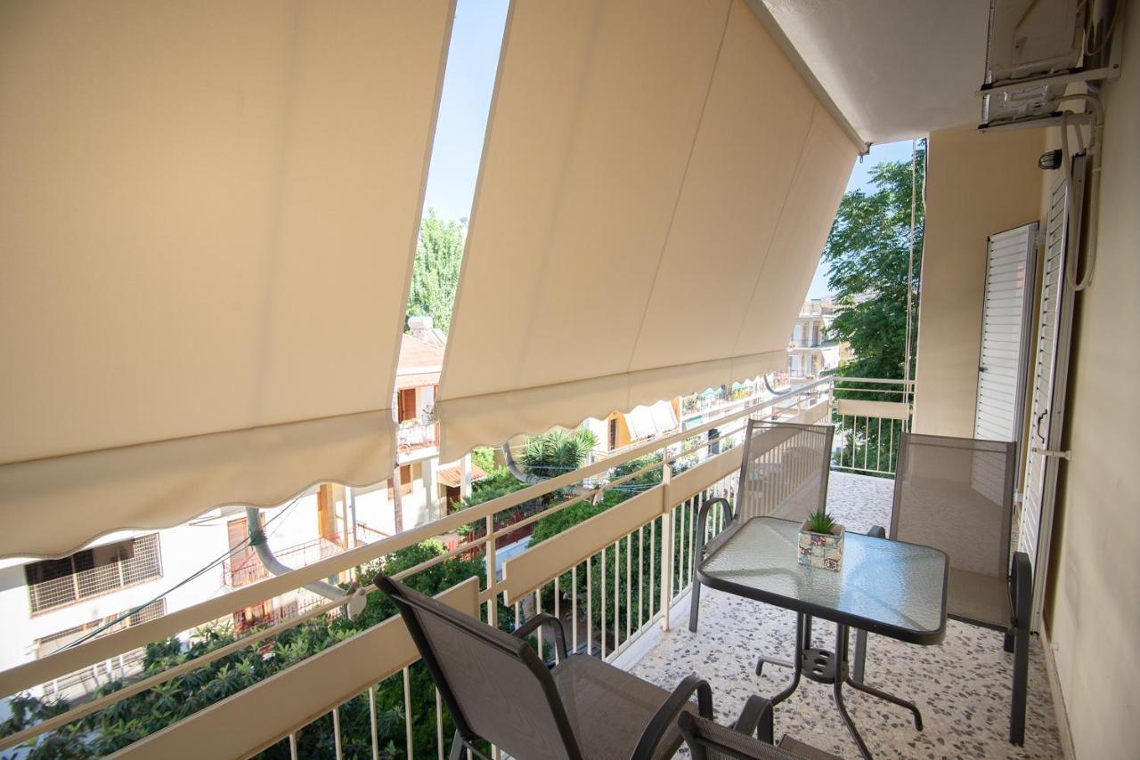 Emerald 110M2 Entire Floor Apt Steps To City'S Heart Kalamata Exterior photo