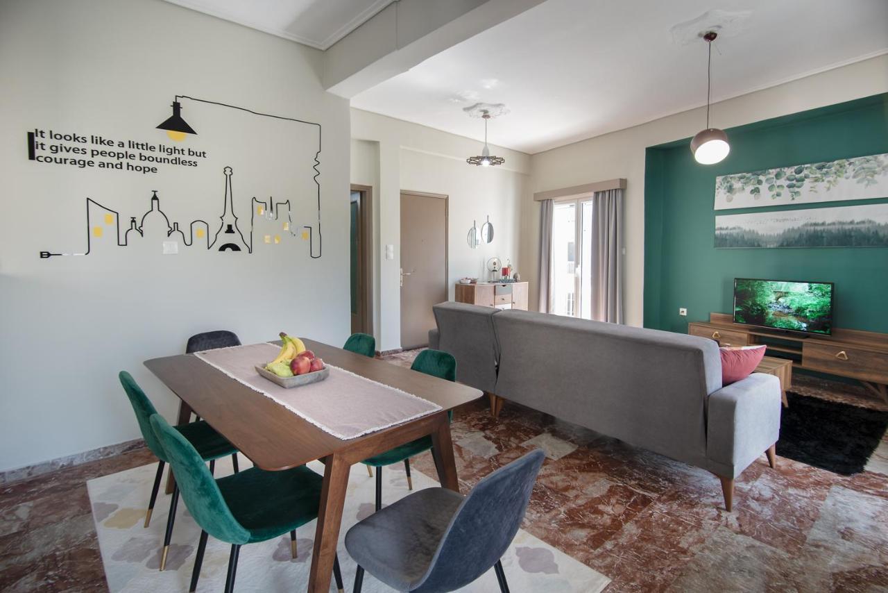 Emerald 110M2 Entire Floor Apt Steps To City'S Heart Kalamata Exterior photo