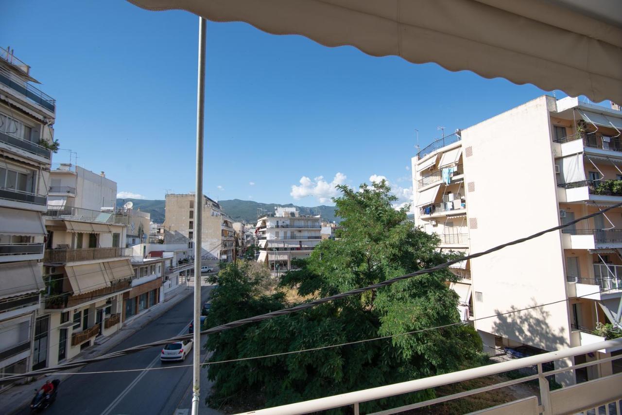 Emerald 110M2 Entire Floor Apt Steps To City'S Heart Kalamata Exterior photo